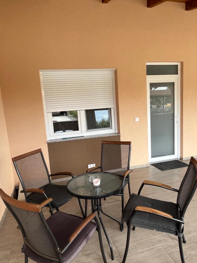 Rajczi Apartman Mohács Εξωτερικό φωτογραφία